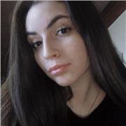 Diplomata al liceo scientifico e attualmente studentessa di giurisprudenza al terzo anno. Disponibile ad aiutare nei compiti e dare ripetizioni